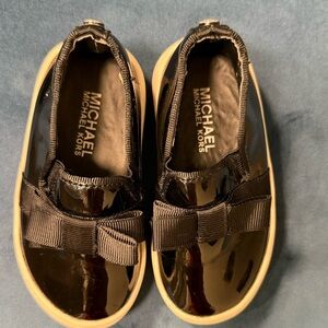 Michael Kors Kids Black Patent Shoes 5C -Used
